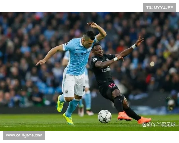 王子公园球场5万球迷欢呼，见证巴黎圣日耳曼大胜