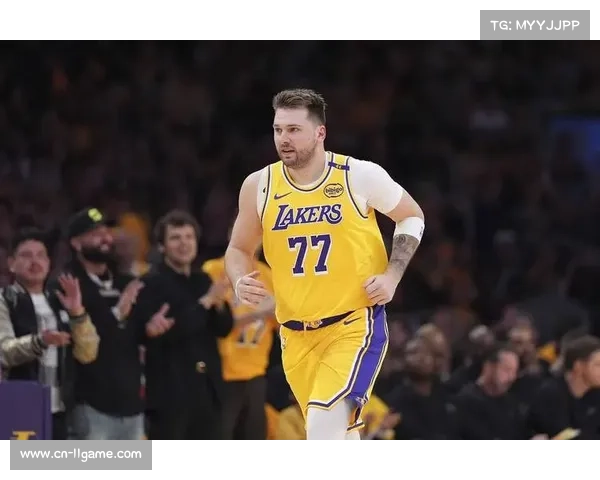 湖人142-111奇才东契奇18分钟斩三双，艾顿28分13篮板